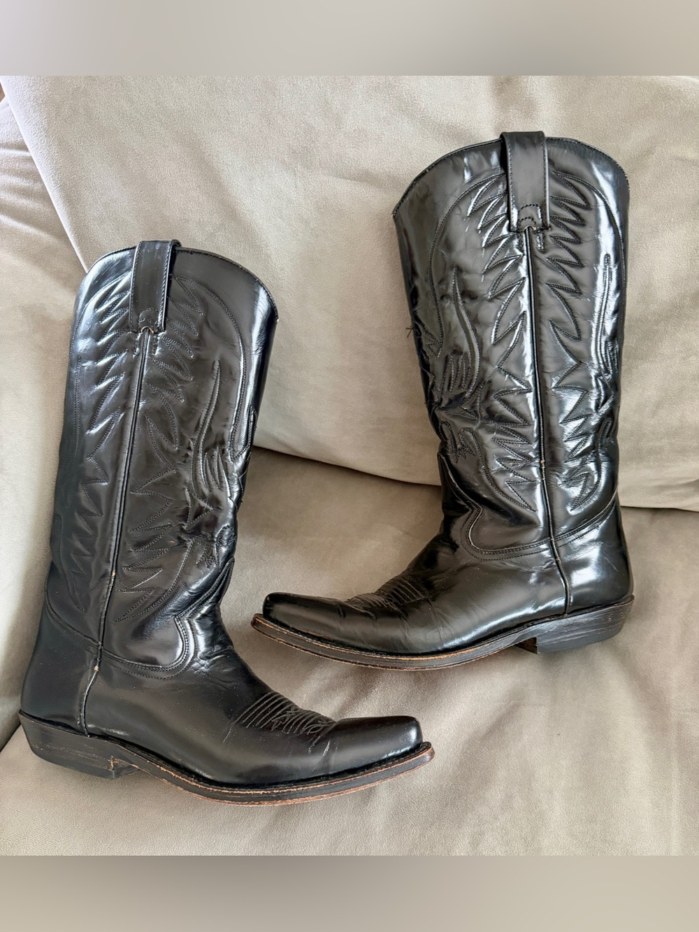 Vintage handcrafted western black boots size 38